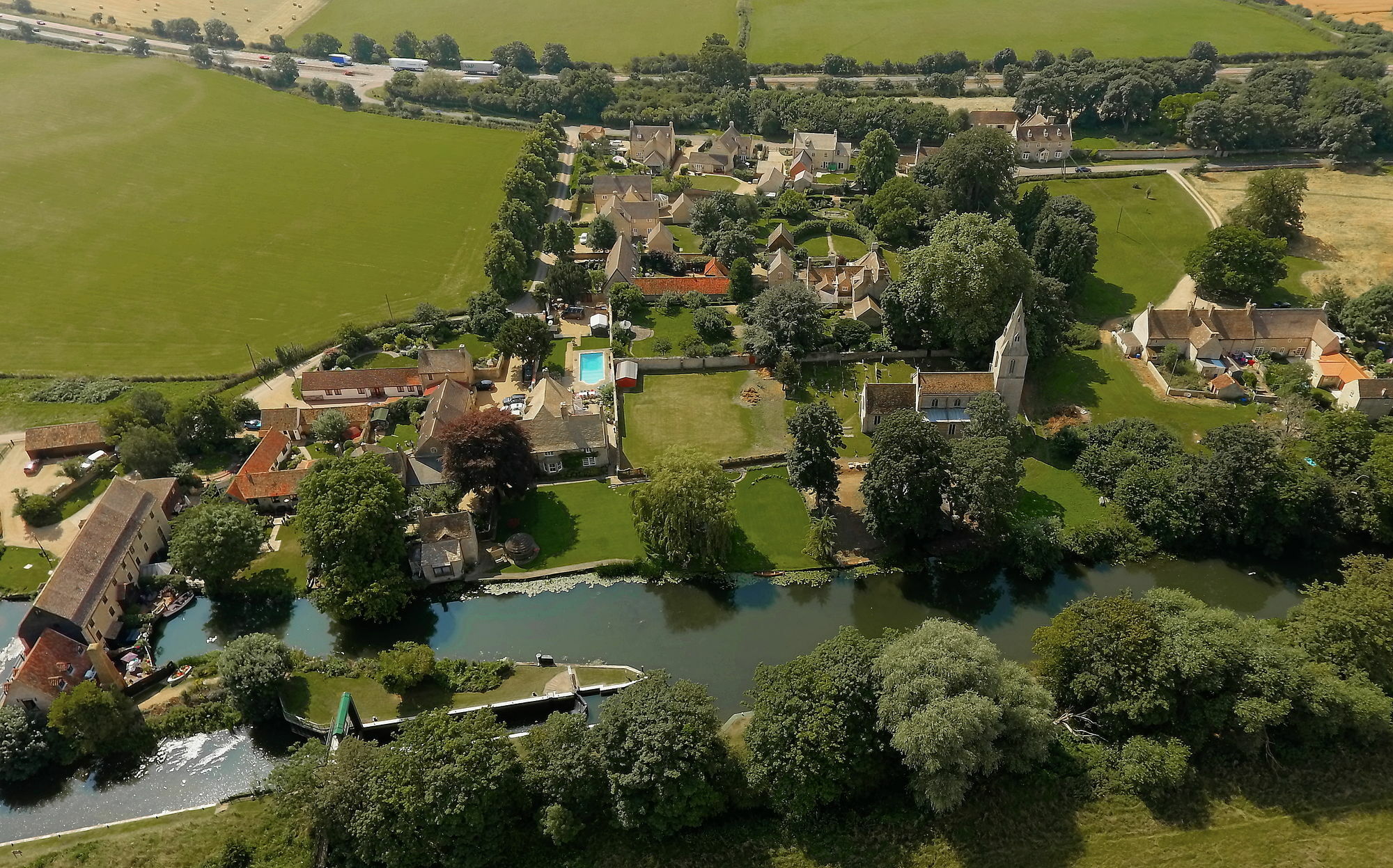 River Nene Cottages Water Newton Exteriör bild